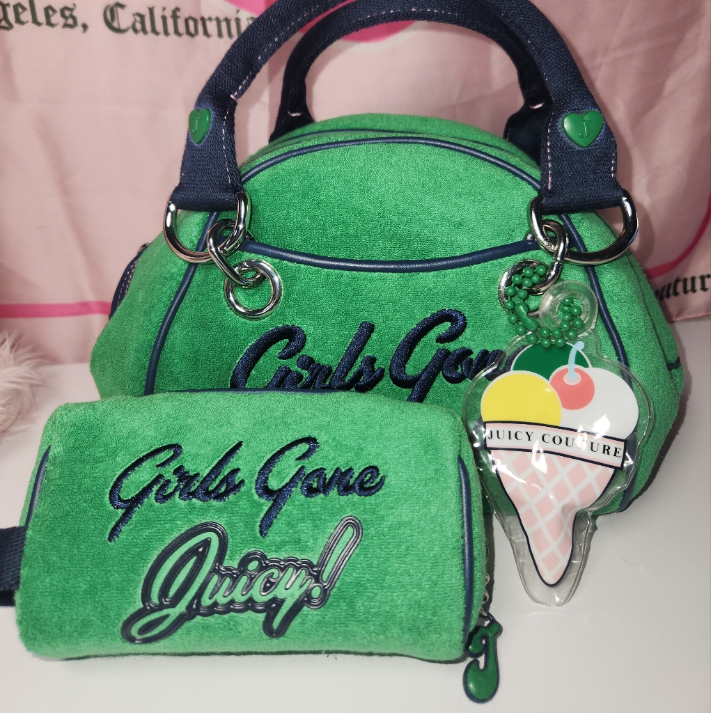 Juicy Couture Girls Gone Juicy Set